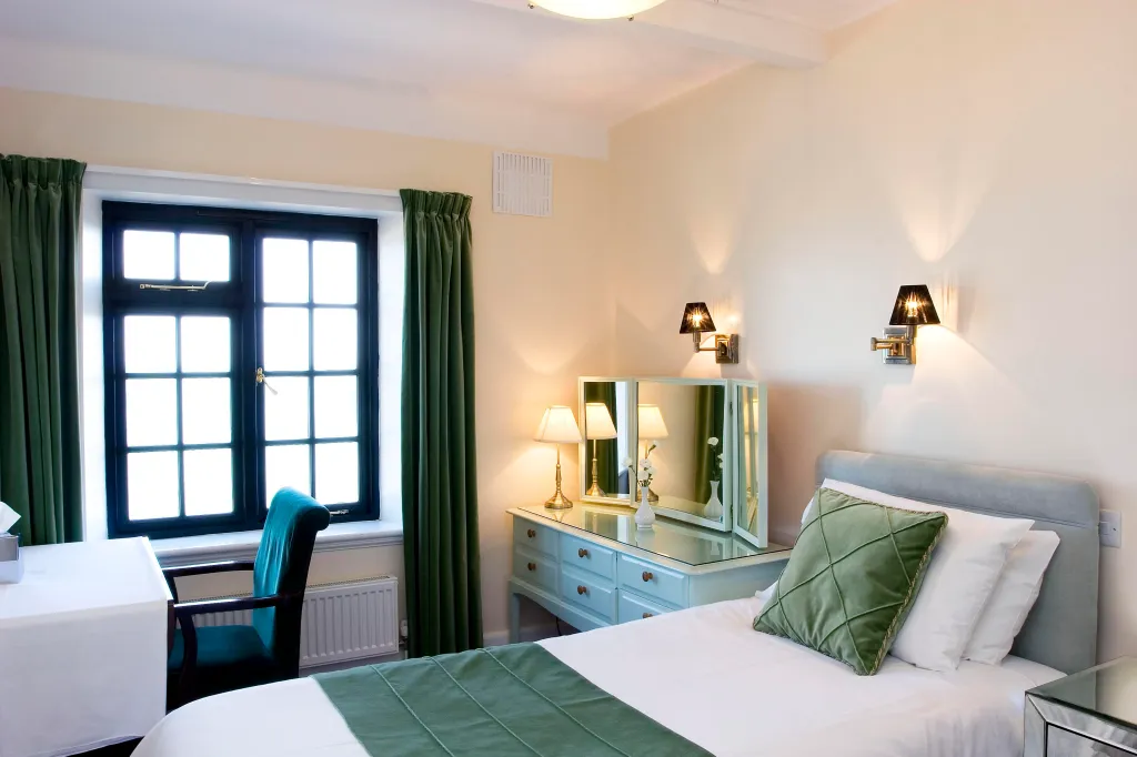 Room 6